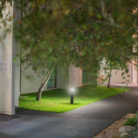 Aparthotel Quest Flemington Melbourne City Exterior foto